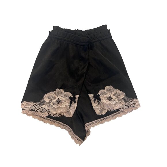 Black Lace Trim Satin Lingerie Set With Adjustable Straps - Picture 3 of 9